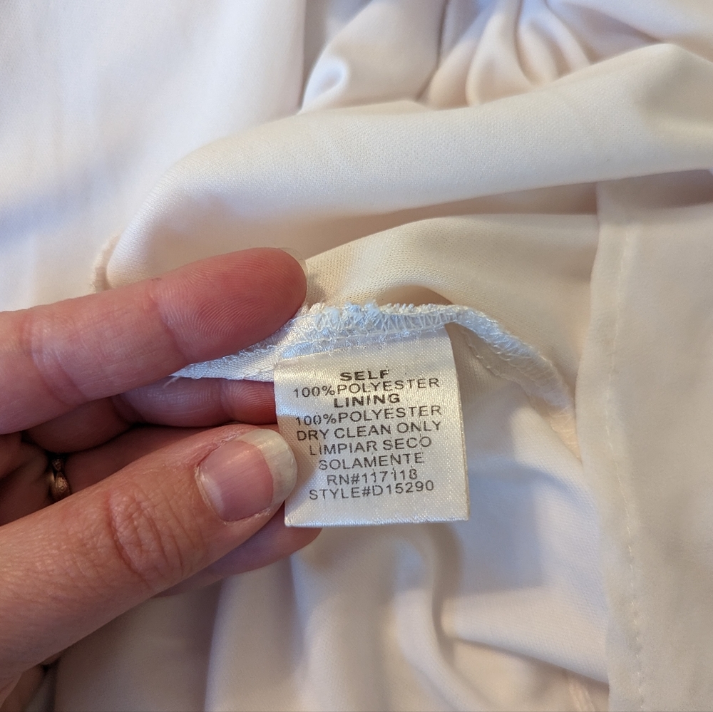 Modern Vintage Boutique Embellished Gown White Gold Medium - Picture 13 of 13